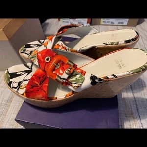 Stuart Weirtzman tropical print sandals